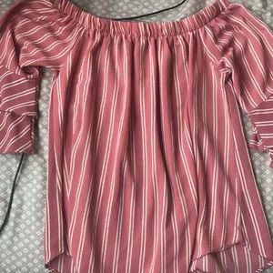 moa moa brand medium pink and white blouse.